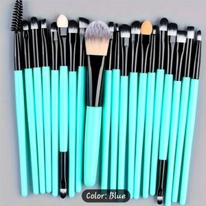New makeup brush set